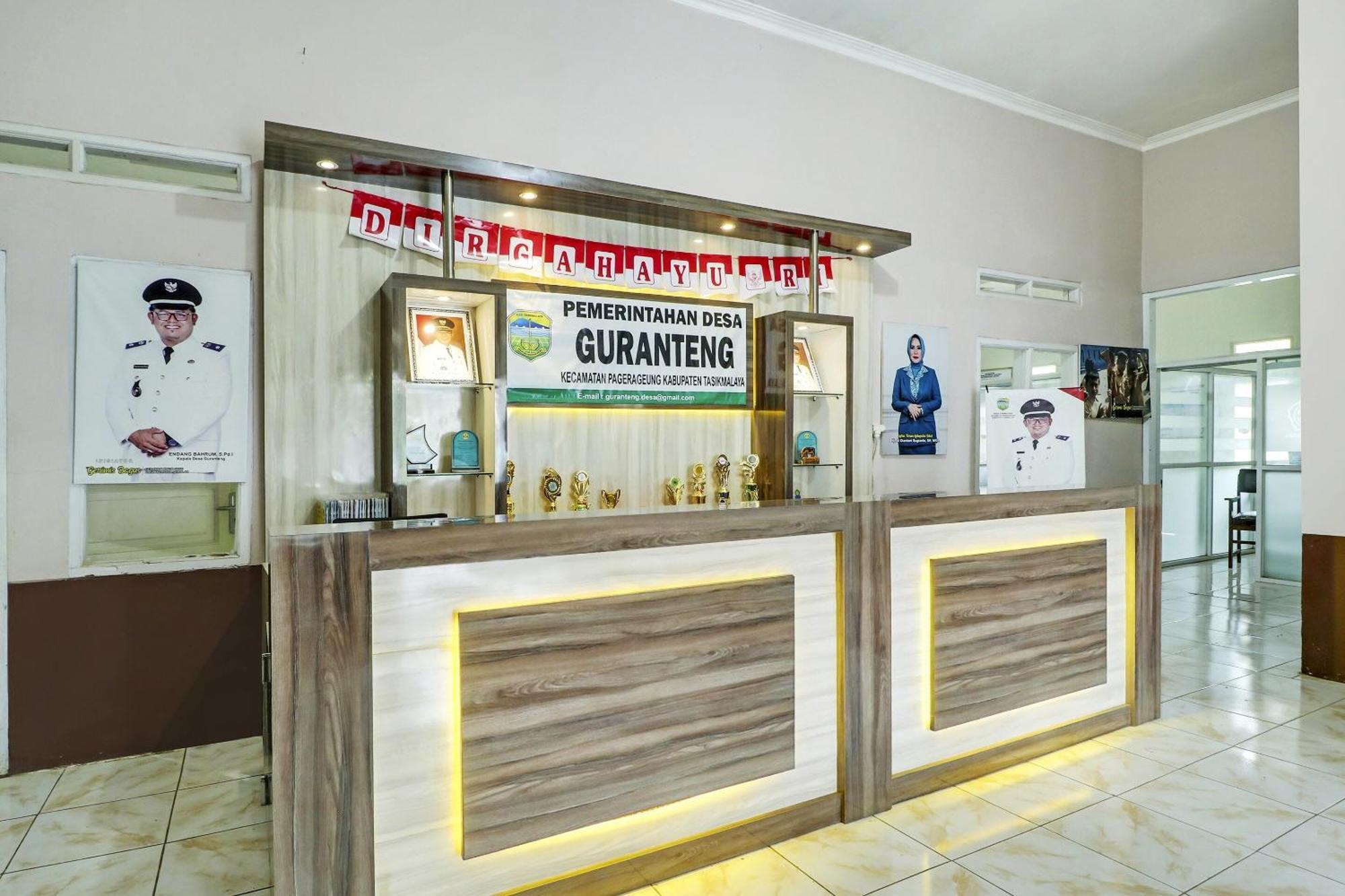 Oyo Homes 90956 Desa Wisata Guranteng Pendjalu Extérieur photo